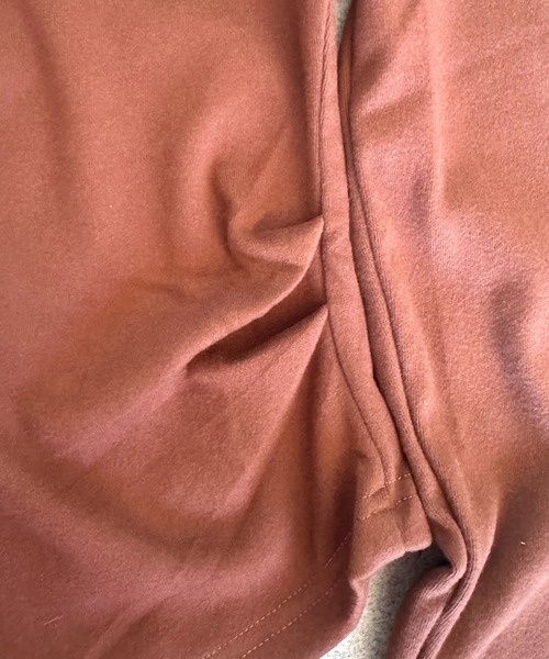 lilful(リルフル)の「オフショルフェイクファーラインストーンロゴギャザーロンT(Tシャツ/カットソー・レディース・ブラウン/アイボリー・M/S)」の14枚目の写真