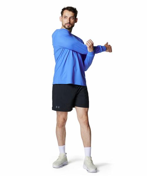 UNDER ARMOUR（アンダーアーマー）の「UAモチベート グラフィック ロングスリーブ Tシャツ（トレーニング/メンズ）（Tシャツ/カットソー・メンズ・ブルー系・L/2XL/S/XL/M）」の6枚目の写真