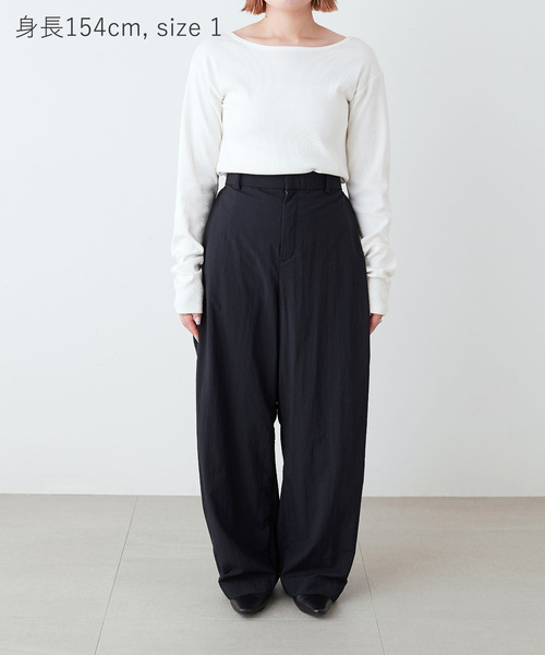 N.O.R.C(ノーク)の「撥水バレルレッグパンツ【NYLON WATER PROOF】(その他パンツ・レディース・チョコ/ブラック・S/M)」の15枚目の写真