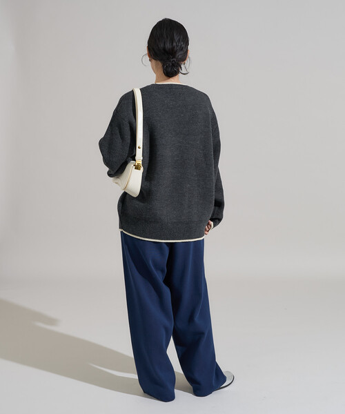 FREAK'S STORE(フリークスストア)の「配色ロゴ刺繍ニット 限定展開(ニット/セーター・レディース・ブラウン/グレー/オフホワイト/ピンク/チャコール・フリ-)」の9枚目の写真