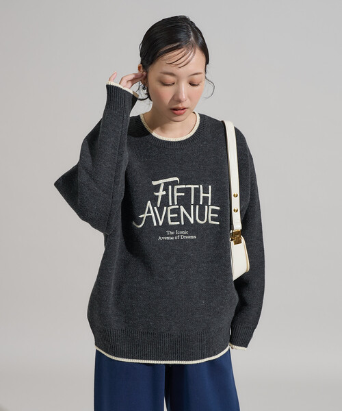 FREAK'S STORE(フリークスストア)の「配色ロゴ刺繍ニット 限定展開(ニット/セーター・レディース・ブラウン/グレー/オフホワイト/ピンク/チャコール・フリ-)」の12枚目の写真