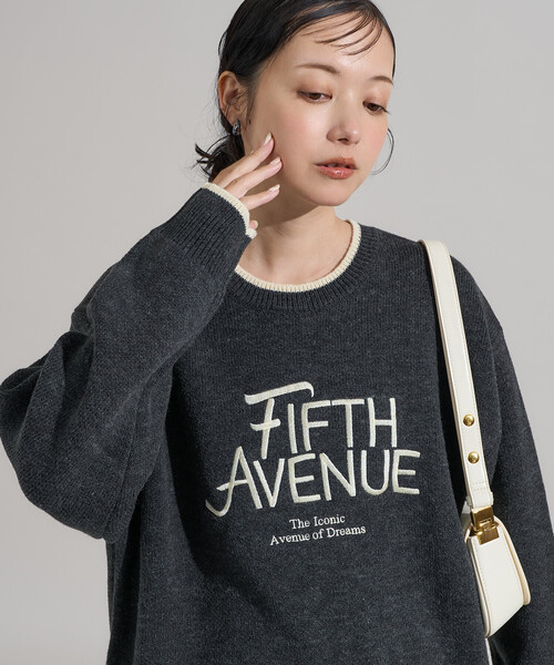 FREAK'S STORE(フリークスストア)の「配色ロゴ刺繍ニット 限定展開(ニット/セーター・レディース・ブラウン/グレー/オフホワイト/ピンク/チャコール・フリ-)」の14枚目の写真
