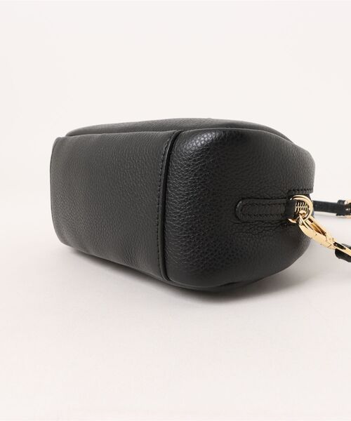 CHRISTIAN VILLA（クリスチャンヴィラ）の「【CHRISTIAN VILLA】シュリンクレザーミニハンドバッグ(Q56519)（ハンドバッグ・レディース・ダークブラウン/ブラック・ALL）」の4枚目の写真