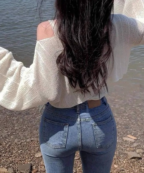 ampm（エーエムピーエム）の「ドロストデザイン オフショル風ライトニットトップス／ベルスリーブ ゆるシルエット レイヤード（ニット/セーター・レディース・グリーン/ホワイト/ブルー/ブラック・FREE）」の18枚目の写真