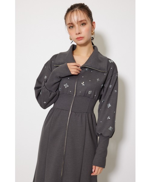 セール】フラワーモチーフスウェットワンピース 秋服 冬服（ワンピース