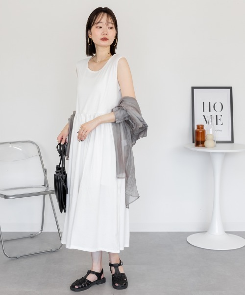 aity（アイティ）の「ノースリーブカットワンピース ロング丈 マキシ丈 フライス綿  インナー 夏服（ワンピース・レディース・オフホワイト/ブラック・M/L/LL/3L/4L）」の4枚目の写真