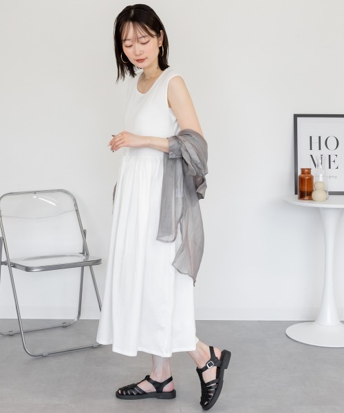 aity（アイティ）の「ノースリーブカットワンピース ロング丈 マキシ丈 フライス綿  インナー 夏服（ワンピース・レディース・オフホワイト/ブラック・M/L/LL/3L/4L）」の9枚目の写真