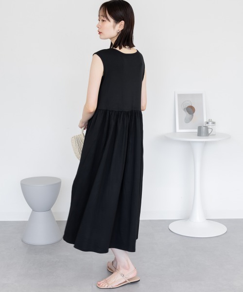 aity（アイティ）の「ノースリーブカットワンピース ロング丈 マキシ丈 フライス綿  インナー 夏服（ワンピース・レディース・オフホワイト/ブラック・M/L/LL/3L/4L）」の12枚目の写真