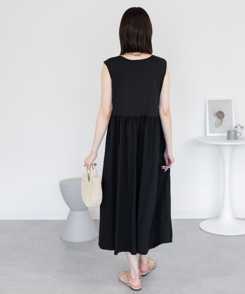 aity（アイティ）の「ノースリーブカットワンピース ロング丈 マキシ丈 フライス綿  インナー 夏服（ワンピース・レディース・オフホワイト/ブラック・M/L/LL/3L/4L）」の15枚目の写真