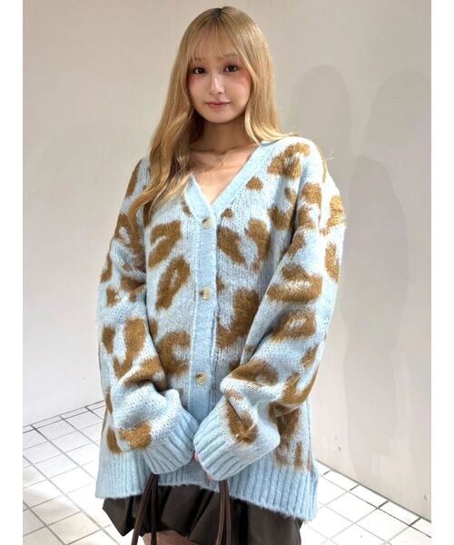CALNAMUR（カルナムール）の「レオパードヘアリーカーディガン（ニット/セーター・レディース・ライトブルー/ピンク/ブラウン・FREE）」の11枚目の写真