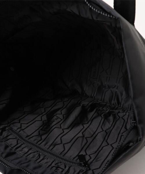 HUNTER(ハンター)の「【HUNTER】ハンター ORIGINAL ESSENTIAL MEDIUM TOTE トートバッグ(トートバッグ・レディース・オリーブ/ネイビー/レッド/ブラック・FREE)」の7枚目の写真