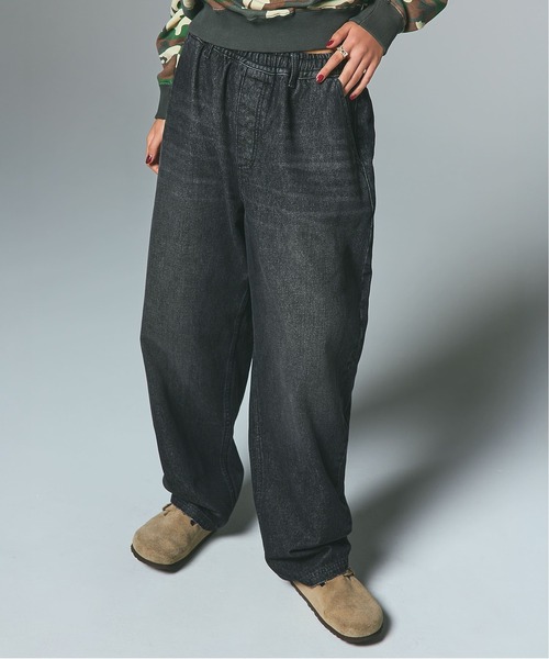 X-girl（エックスガール）の「BARREL FIT EASY DENIM PANTS（デニムパンツ・レディース・ブラック/インディゴブルー・S/M）」の2枚目の写真