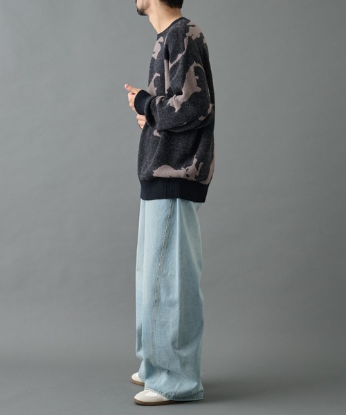 COLONY 2139（コロニートゥーワンスリーナイン）の「マップエンボスジャガードニット（ニット/セーター・メンズ・グレー/ブラック/ネイビー・MEDIUM/LARGE）」の17枚目の写真