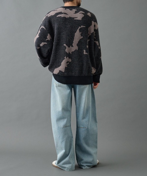 COLONY 2139（コロニートゥーワンスリーナイン）の「マップエンボスジャガードニット（ニット/セーター・メンズ・グレー/ブラック/ネイビー・MEDIUM/LARGE）」の18枚目の写真