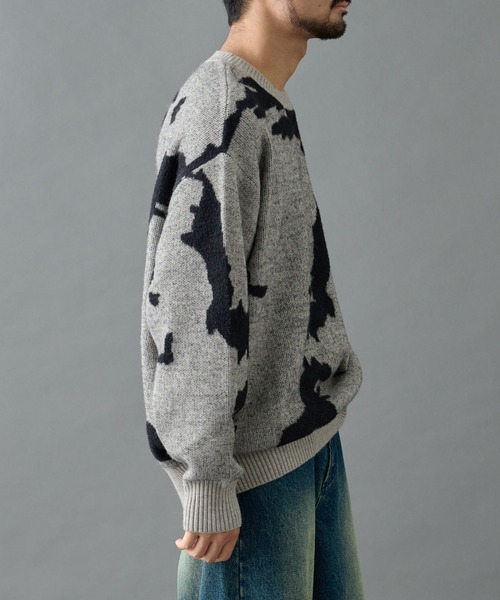 COLONY 2139（コロニートゥーワンスリーナイン）の「マップエンボスジャガードニット（ニット/セーター・メンズ・グレー/ブラック/ネイビー・MEDIUM/LARGE）」の11枚目の写真