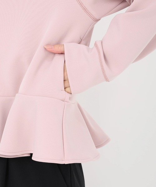 STRAWBERRY-FIELDS（ストロベリーフィールズ）の「アクアスーティングジャージ_ペプラムヘムパーカー（パーカー・レディース・ブラック/ピンク/ベージュ・2）」の10枚目の写真