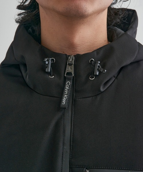 セール】【Calvin Klein】HOODED STRETCH JACKET（その他アウター