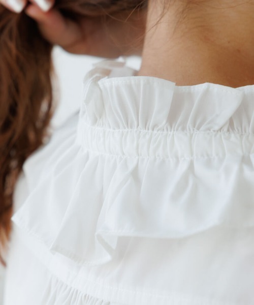 flower（フラワー）の「クラシックフリルブラウス（シャツ/ブラウス・レディース・ホワイト/ブラウン・FREE）」の10枚目の写真