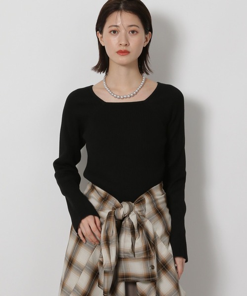 LAKOLE（ラコレ）の「12ゲージリブ2WAYプルオーバー / 575969（ニット/セーター・レディース・ブラウン/ブラック/アイボリー/ブルー/グレー・FREE）」の6枚目の写真