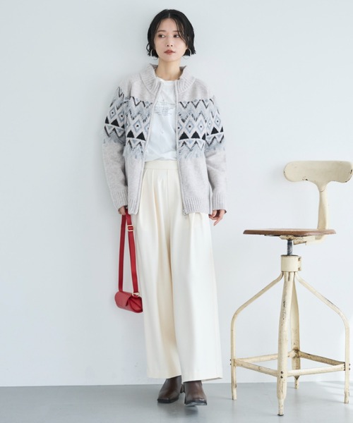 Doux archives（ドゥアルシーヴ）の「ノルディック柄ジャガードニットジャケット（ニット/セーター・レディース・グレー/アイボリー/ネイビー・FREE）」の22枚目の写真