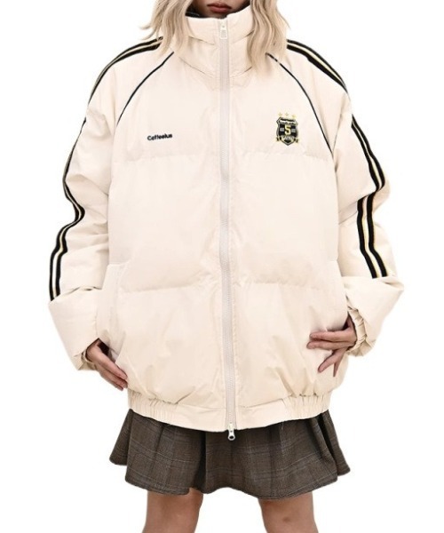 lilful（リルフル）の「配色サイドライン アメリカンデザイン ダブルジップ ダウンジャケット（ブルゾン・レディース・ネイビー/アイボリー・F）」の5枚目の写真