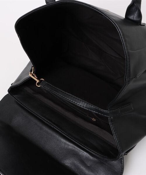 florist（フローリスト）の「レザータッチ クラシカルワイドボストンバッグ（ボストンバッグ・レディース・ブラック・FREE）」の10枚目の写真