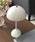 Made in I�i���C�h�C���A�C�j�́uUSB Mushroom table lamp�i�Ɩ��j�v�b�z���C�g�n���̑�