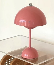 Made in I（メイドインアイ）の「USB Mushroom table lamp（照明）」