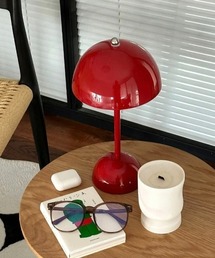 Made in I（メイドインアイ）の「USB Mushroom table lamp（照明）」