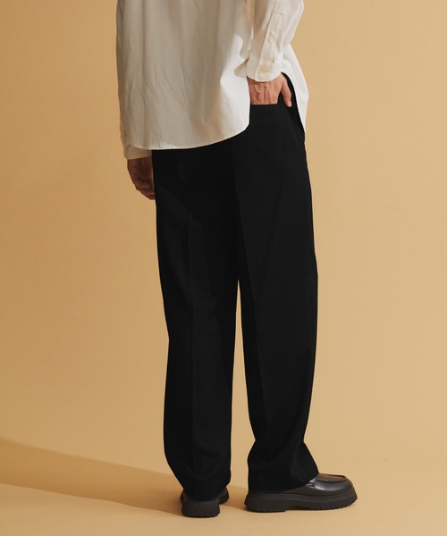 NEOL(ネオル)の「【NEOL】Center Pressed Tapered Slacks/センタープレステーパードスラックスパンツ(スラックス・メンズ・ブラック・M/L/XL)」の4枚目の写真