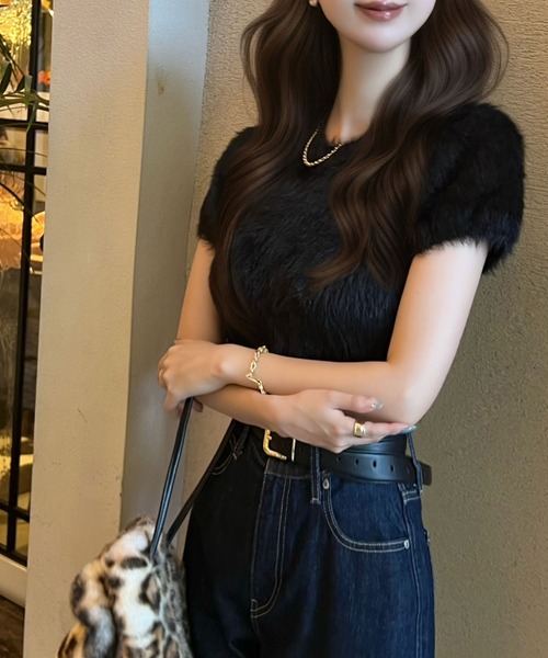 セール】2025AWトレンド♪フェザーシャギー半袖ショート丈ファーニット