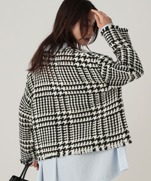 Elura（エルーラ）の「フリンジチェックニットジャケット/431372（ノーカラージャケット・レディース・ブラック系その他/カーキ/ネイビー・FREE）」の6枚目の写真