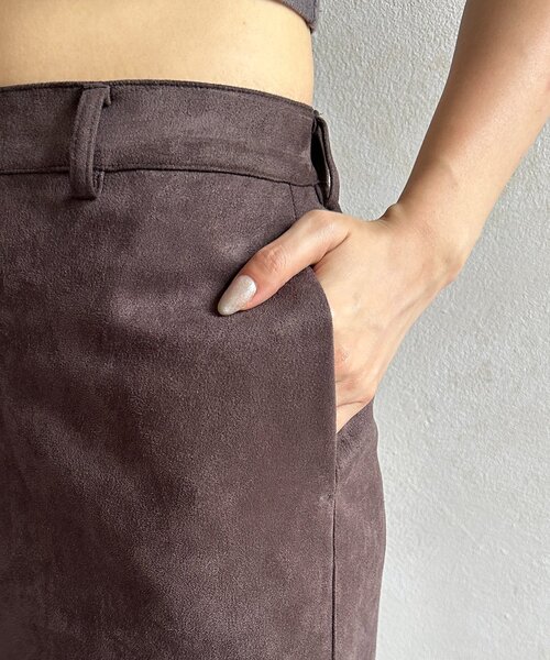 Thevon（ゼボン）の「FスエードIラインスカート（スカート・レディース・チャコールグレー/ベージュ/ブラウン・S/M）」の16枚目の写真