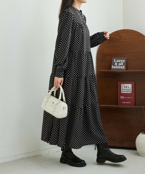 MAISON DE THERESE(メゾン ド テレーズ)の「ドット水玉柄ティアードロングワンピース(ワンピース・レディース・ブラック・M)」の5枚目の写真