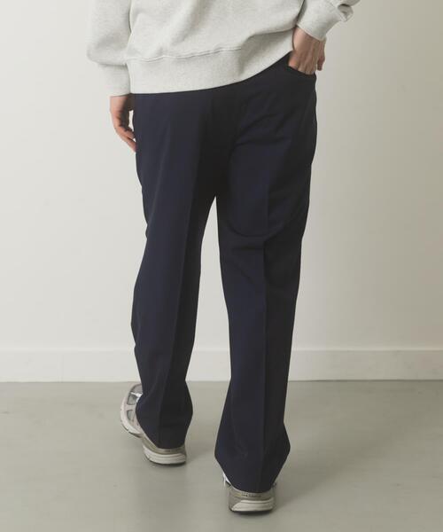 ITEMS URBANRESEARCH(アイテムズ アーバンリサーチ)の「Gabardine Tapered Slacks(その他パンツ・メンズ・ネイビー/ブラック/チャコールグレー・LARGE/MEDIUM)」の4枚目の写真