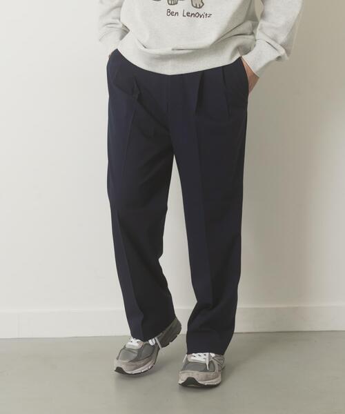 ITEMS URBANRESEARCH（アイテムズ アーバンリサーチ）の「Gabardine Tapered Slacks（その他パンツ・メンズ・ネイビー/ブラック/チャコールグレー・LARGE/MEDIUM）」の4枚目の写真