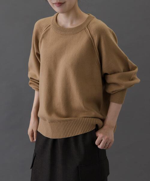 FORK&SPOON（フォークアンドスプーン）の「ラグランニットプルオーバー（ニット/セーター・レディース・レッド/ベージュ/ネイビー・1）」の18枚目の写真