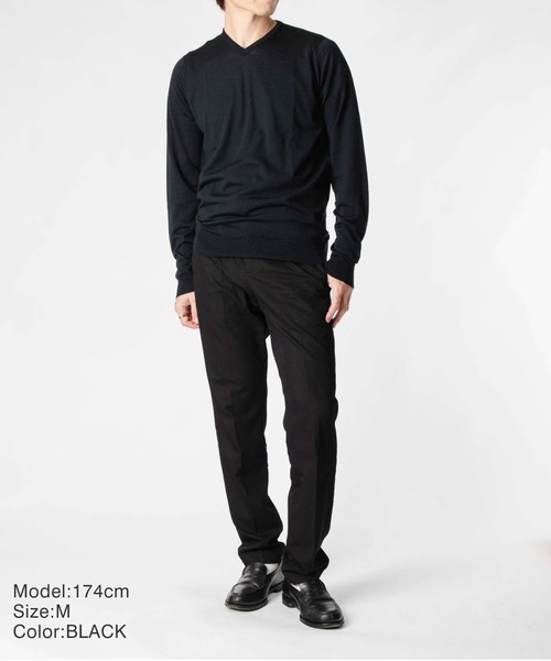 JOHN SMEDLEY（ジョンスメドレー）の「JOHN SMEDLEY SHIPTON ジョンスメドレー シップトン 長袖Vネック メリノウール ニット（ニット/セーター・メンズ・ネイビー系/ブラック/チャコール/グレー系1/シルバー・LARGE/SMALL/MEDIUM）」の6枚目の写真
