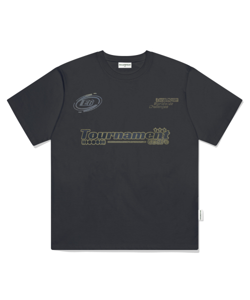 ESCAPEFROM(エスケープフロム)の「イエロー トーナメント ヴィンテージロゴプリント オーバーサイズ 半袖Tシャツ チャコール(Tシャツ/カットソー・レディース・その他・LARGE/SMALL/MEDIUM)」の1枚目の写真