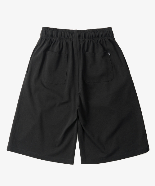 TOFFEE(トフィー)の「ワンタックスウェットバミューダパンツ(ブラック)(その他パンツ・メンズ・その他・MEDIUM/LARGE/X-LARGE)」の3枚目の写真