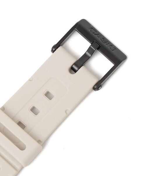 CASIO(カシオ)の「CASIO CLASSIC: CA-53WF 腕時計(デジタル腕時計・メンズ・ブラック/オフホワイト・ONE SIZE)」の5枚目の写真