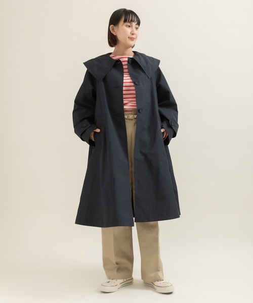 CHILD WOMAN(チャイルドウーマン)の「C/Nyウェザー フラットカラーフレアーコート(その他アウター・レディース・ベージュ/ネイビー・FREE)」の2枚目の写真