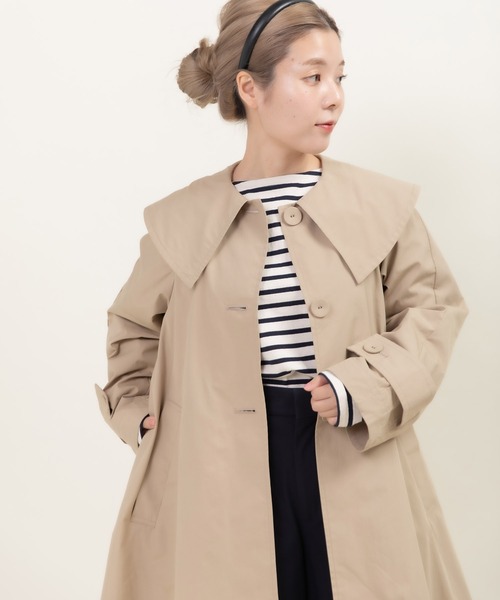 CHILD WOMAN(チャイルドウーマン)の「C/Nyウェザー フラットカラーフレアーコート(その他アウター・レディース・ベージュ/ネイビー・FREE)」の11枚目の写真