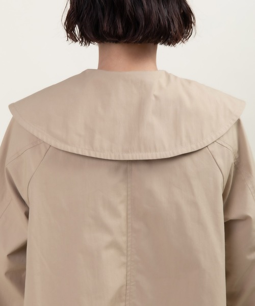 CHILD WOMAN(チャイルドウーマン)の「C/Nyウェザー フラットカラーフレアーコート(その他アウター・レディース・ベージュ/ネイビー・FREE)」の17枚目の写真