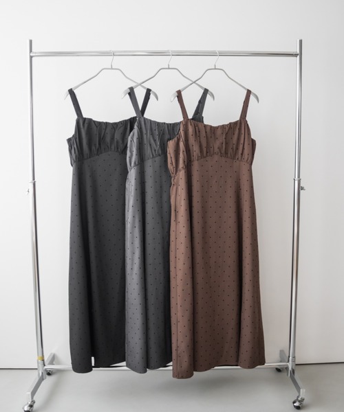 CLETTE(クレット)の「CLETTEオリジナルフロッキードットジャンスカワンピース(ワンピース・レディース・チャコールグレー/ブラック/ブラウン・LL/3L/4L)」の10枚目の写真
