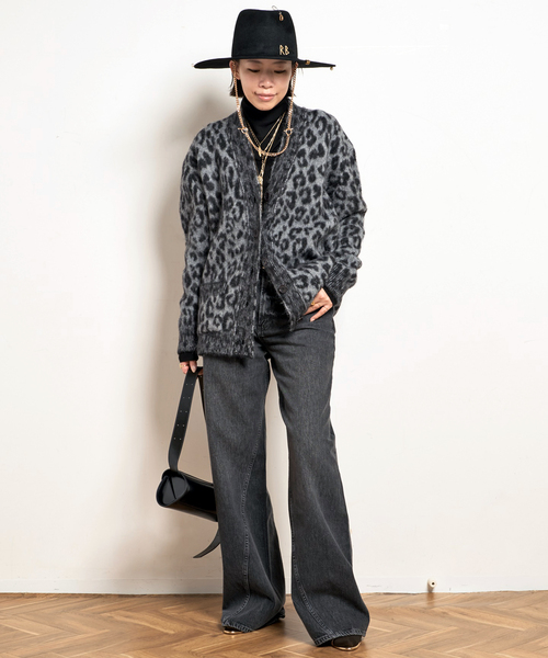 Anine Bing(アニー ビング)の「【ANINE BING/アニン ビン】GRAY LEOPARD CARDIGAN(カーディガン/ボレロ・レディース・チャコールグレー・FREE)」の4枚目の写真