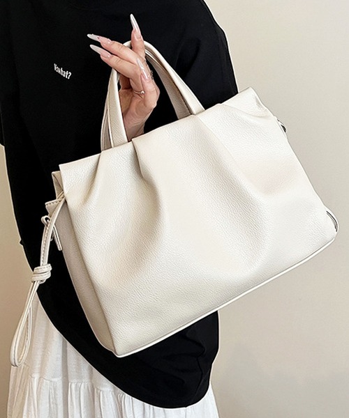 florist(フローリスト)の「【高見え・2WAY】レザータッチタックデザインハンドバッグ/ショルダーバッグ/ビジネスバッグ(iPad収納可)(ハンドバッグ・レディース・グレイッシュベージュ/オフホワイト/ミント/ブラック/ブラウン/モカ・FREE)」の19枚目の写真