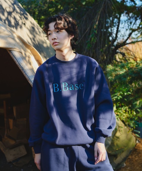 BROKEN BASE(ブロークンベース)の「B.Base Fleece Back Sweatshirt / B.Baseフリースバックスウェットシャツ(スウェット・メンズ・ブラウン/グレー/ブラック/ネイビー/パープル・MEDIUM/SMALL/LARGE)」の1枚目の写真