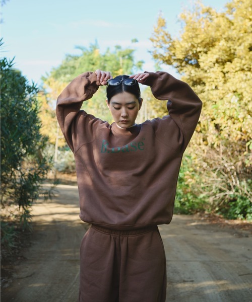 BROKEN BASE(ブロークンベース)の「B.Base Fleece Back Sweatshirt / B.Baseフリースバックスウェットシャツ(スウェット・メンズ・ブラウン/グレー/ブラック/ネイビー/パープル・MEDIUM/SMALL/LARGE)」の6枚目の写真