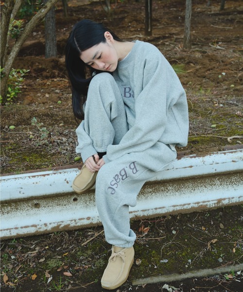 BROKEN BASE(ブロークンベース)の「B.Base Fleece Back Sweatshirt / B.Baseフリースバックスウェットシャツ(スウェット・メンズ・ブラウン/グレー/ブラック/ネイビー/パープル・MEDIUM/SMALL/LARGE)」の22枚目の写真